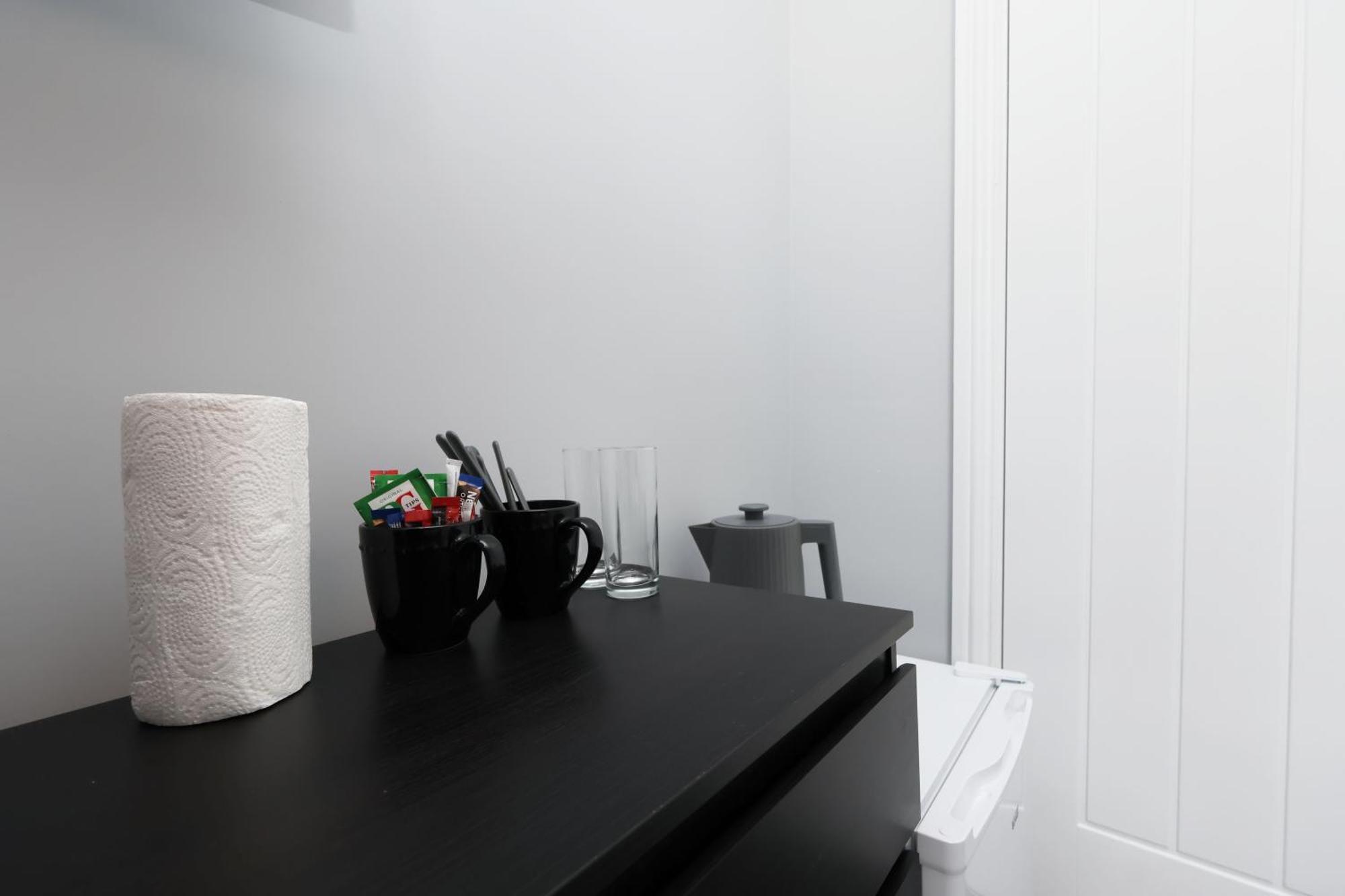 En-Suite Double Rooms, Smart Tv Comfy Style Llanelli Buitenkant foto