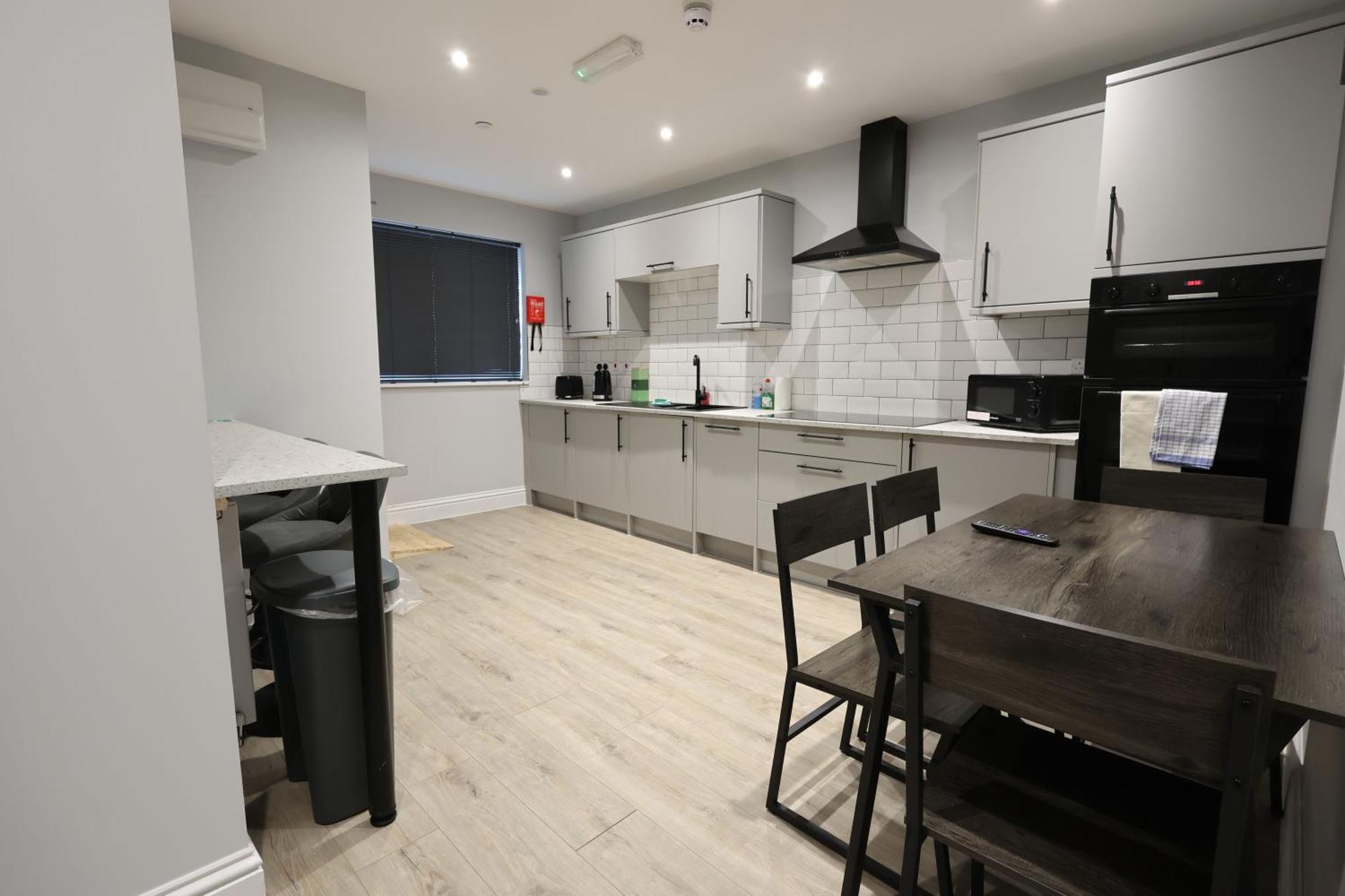 En-Suite Double Rooms, Smart Tv Comfy Style Llanelli Buitenkant foto